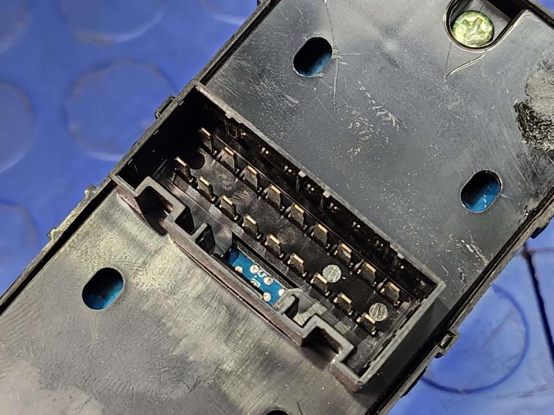 2015 Kia Optima Door Switch Front
