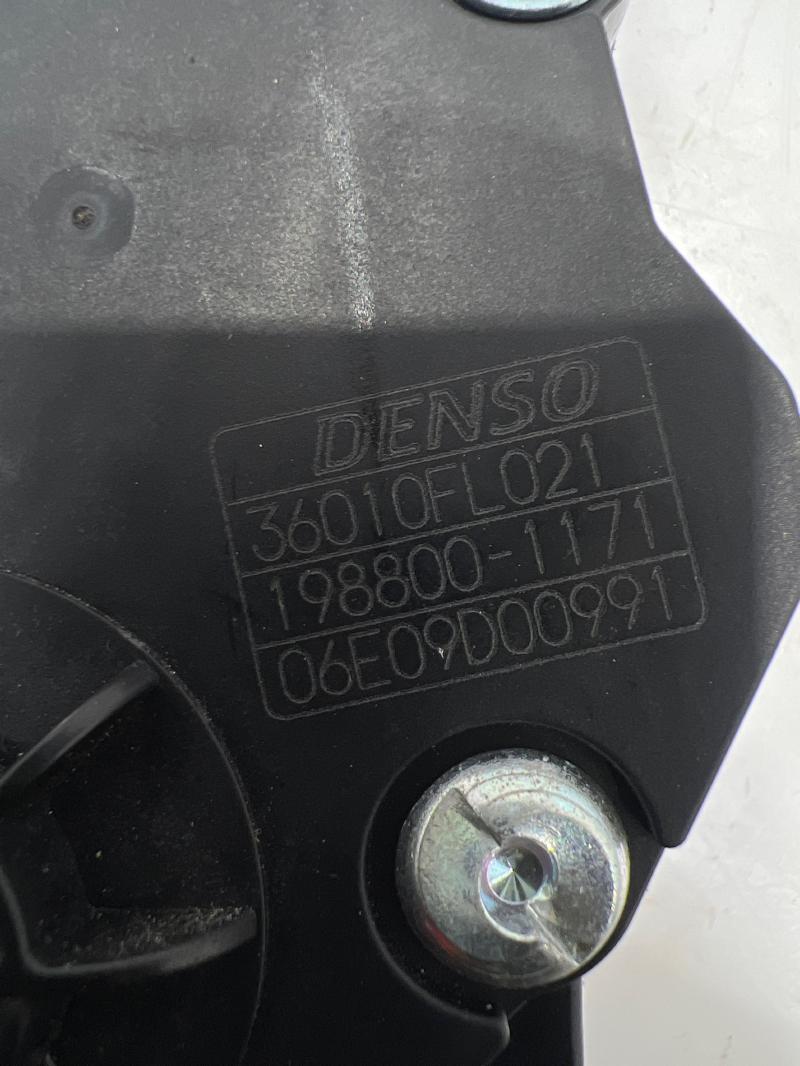 2017 - 2023 Subaru Impreza Accelerator Pedal Assembly OEM 36010FL031