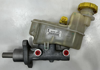 2013 - 2016 Dodge Dart Brake Master Cylinder Assembly OEM 68192615AA
