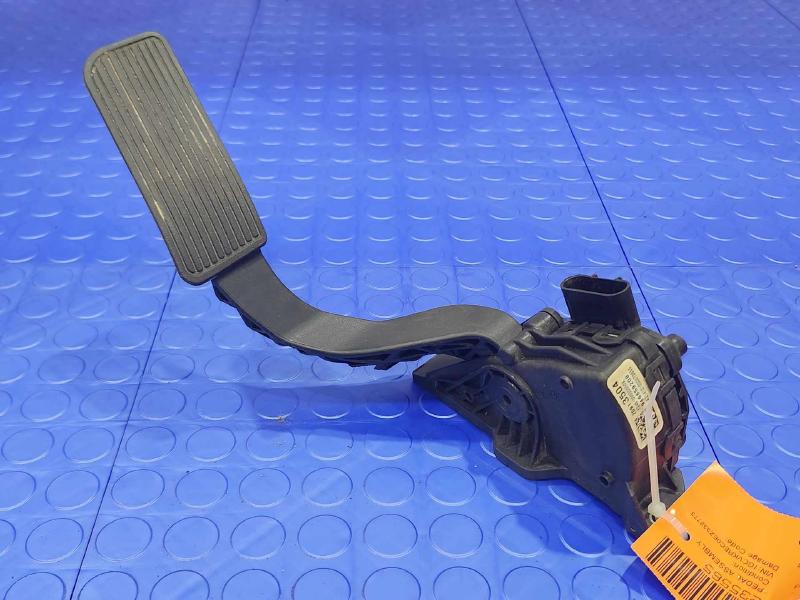 2014 Chevrolet Silverado 1500 Pedal Assembly