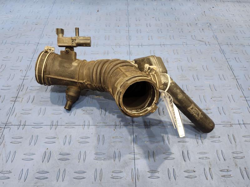 2002 Toyota Camry Air Intake Tube/Resonator