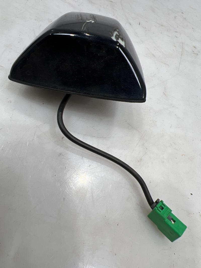 2013 Nissan Altima Antenna