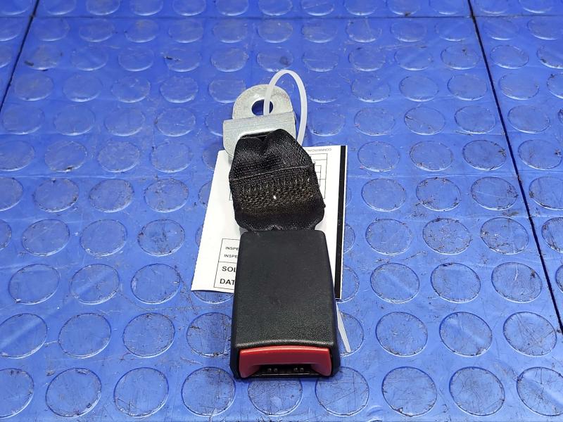 2012 Dodge Grand Caravan Rear Seat Belt