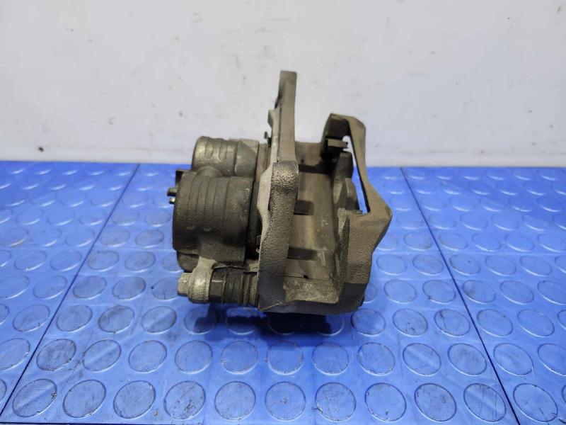 2015 Subaru Legacy Caliper