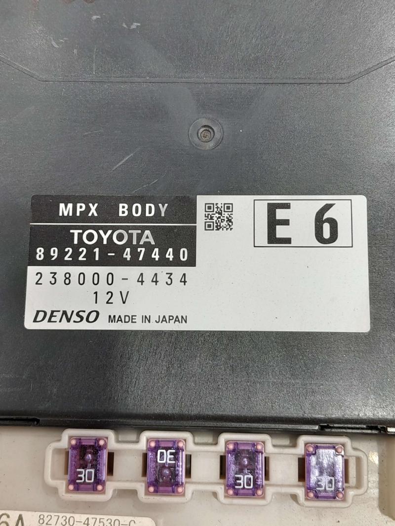 2016-2018 Toyota Prius 1.8L Network Multiplex Control Module OEM 89221-47440