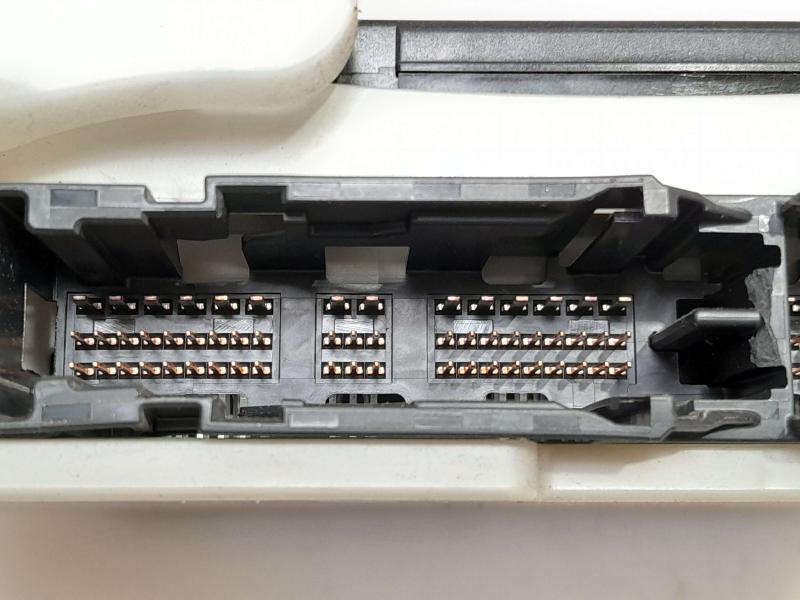 2016-2018 Toyota Prius 1.8L Network Multiplex Control Module OEM 89221-47440