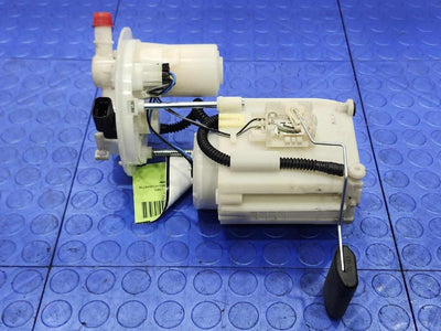 2012-2014 Hyundai Veloster Fuel Pump Assembly Genuine OEM 311102V500