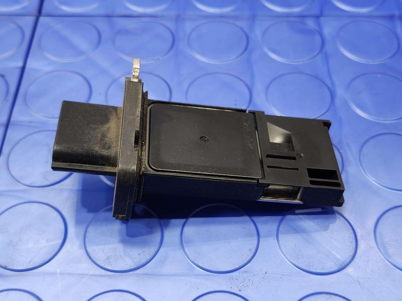 2011 Infiniti QX56 Air Flow Meter