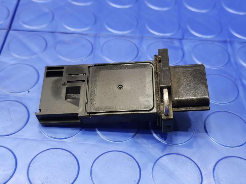 2011 Infiniti QX56 Air Flow Meter
