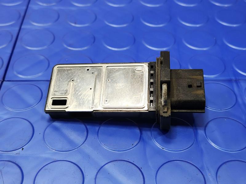 2011 Infiniti QX56 Air Flow Meter