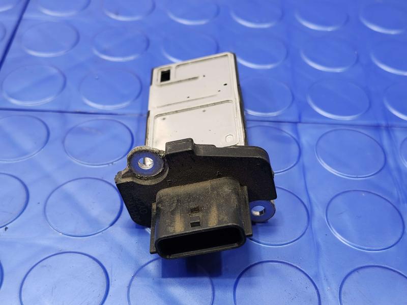 2011 Infiniti QX56 Air Flow Meter