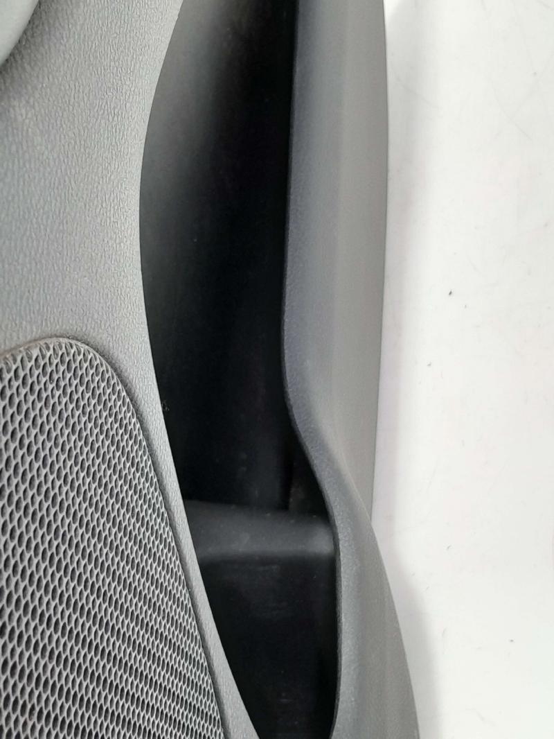 2011 Jeep Grand Cherokee Front Door Trim Panel