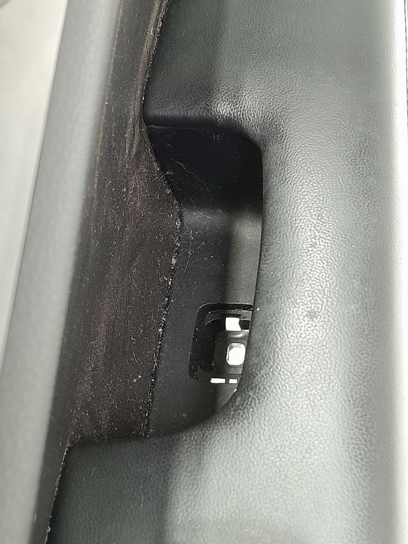 2011 Jeep Grand Cherokee Front Door Trim Panel