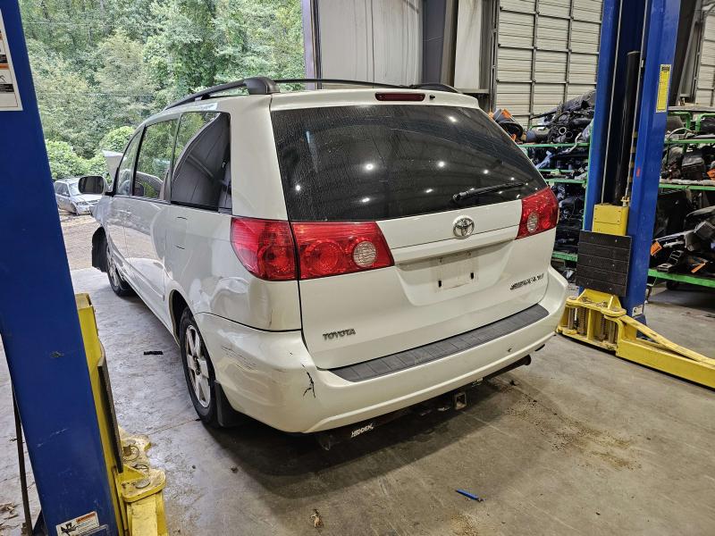2009 Toyota Sienna Headrest
