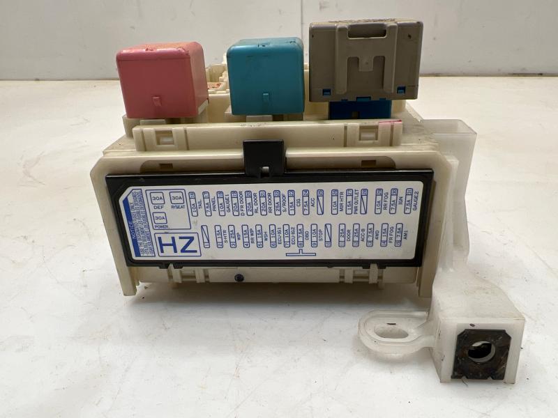 2010 Toyota Rav4 Cabin Fuse Box Junction Block OEM 8273042400