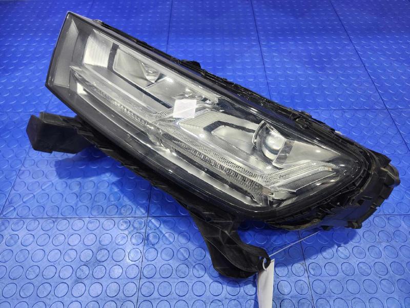 2017 Audi Q7 Headlamp Assembly