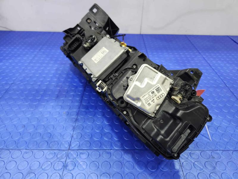 2017 Audi Q7 Headlamp Assembly