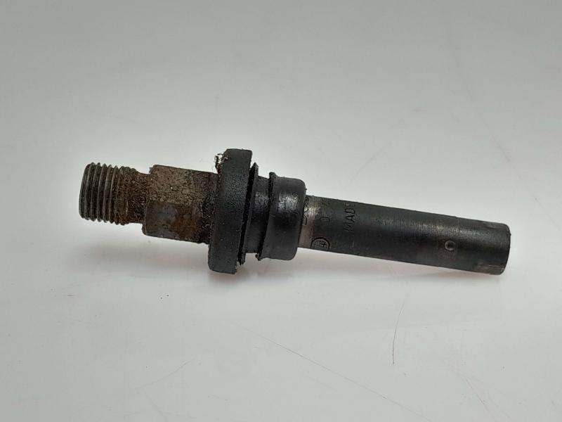 1990 Mercedes 420SEL Misc Fuel Injection Parts