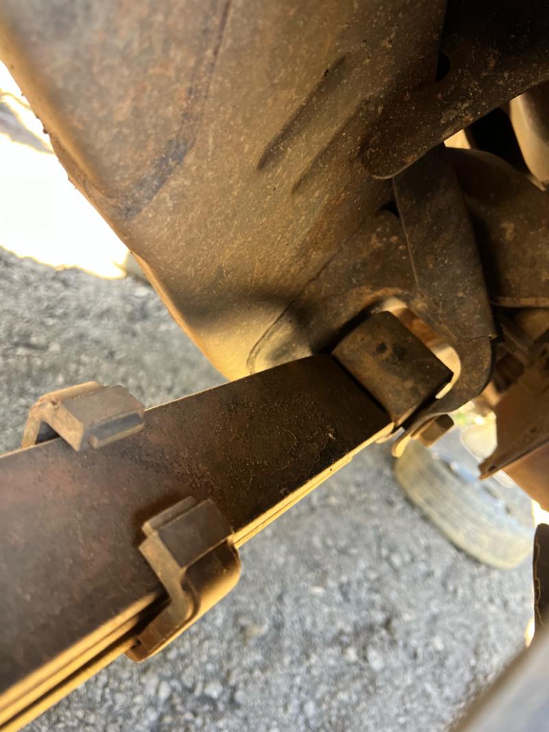 2008 Nissan Titan Leaf Spring Rear