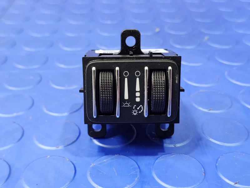 2011-2014 Chrysler 300 Instrument Panel Dimmer Switch Rheostat OEM 04602892AD