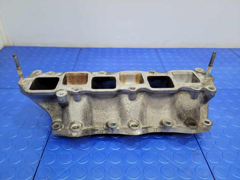 2016 Infiniti QX70 Intake Manifold