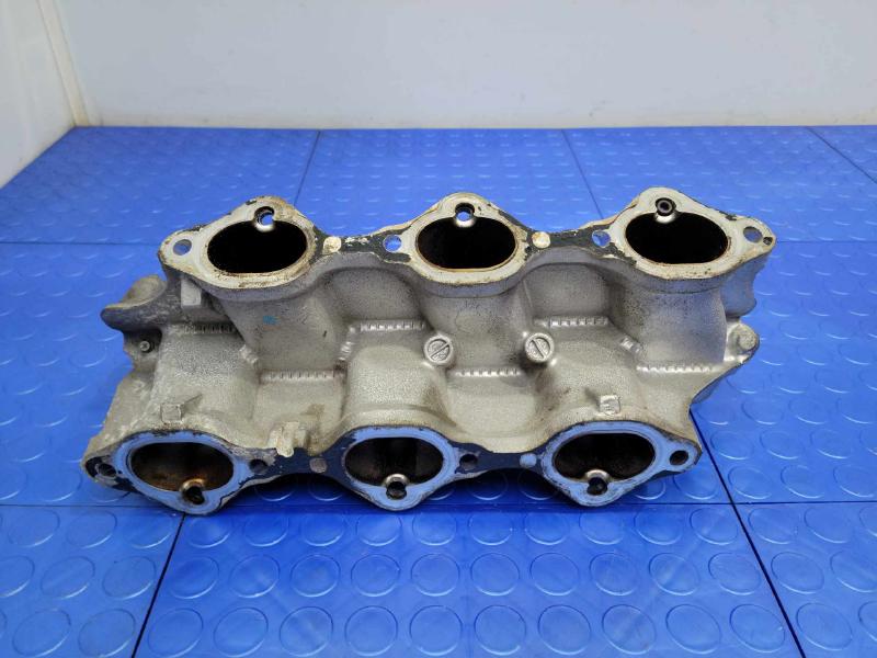 2016 Infiniti QX70 Intake Manifold