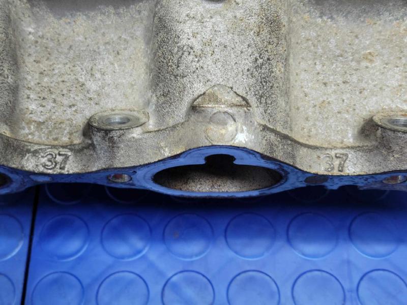 2016 Infiniti QX70 Intake Manifold