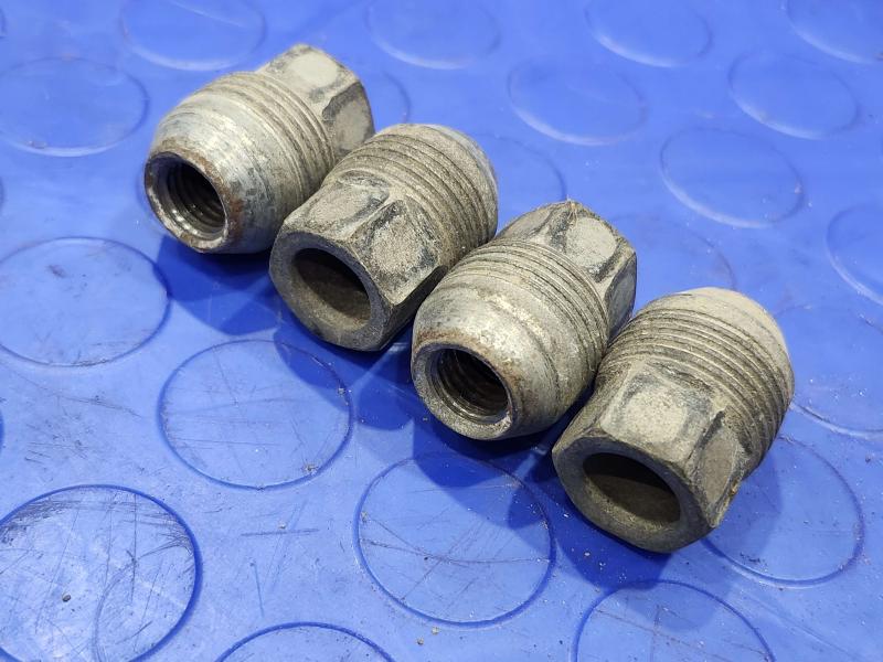 2014 Chevrolet Spark Lug Nuts