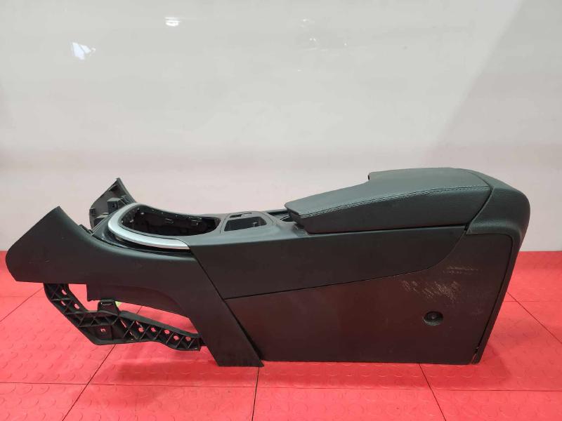 2012-2015 Buick Regal Center Floor Console Assembly Black Leather OEM 22742366
