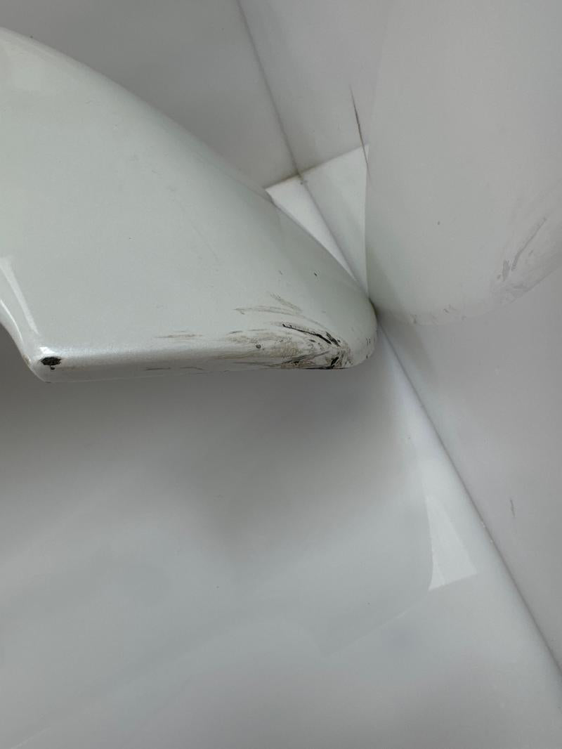 2009 Hyundai Santa Fe Rear Spoiler
