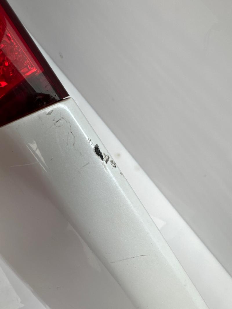 2009 Hyundai Santa Fe Rear Spoiler
