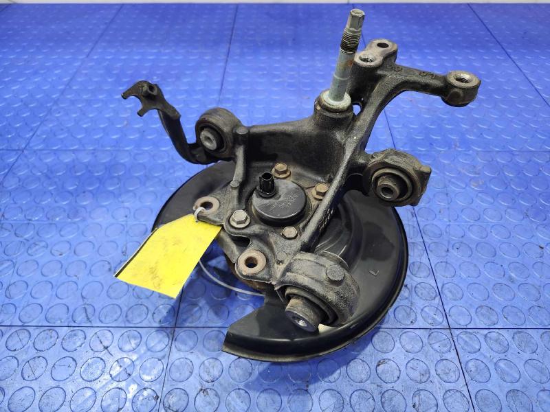 2016 Toyota Prius Rear Knuckle/Stub Axle