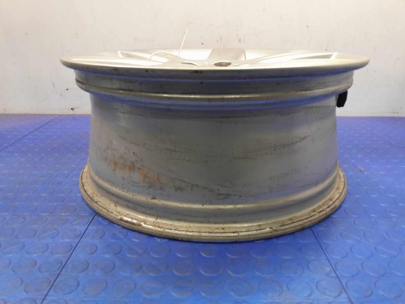 2018 Jaguar XE Wheel