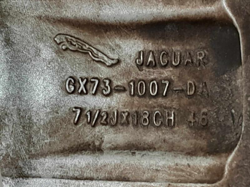 2018 Jaguar XE Wheel