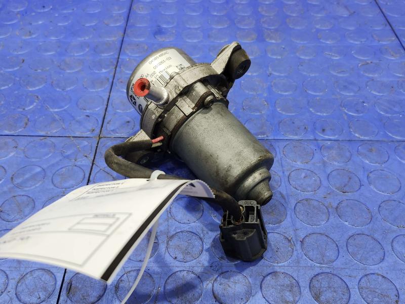 2013 Chrysler 300 Vacuum Pump