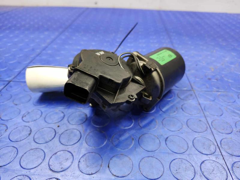 2014-2018 Kia Forte Windshield Wiper Motor Genuine OEM Part 98110A7000