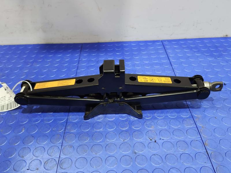 2015 Nissan Murano Jack Assembly