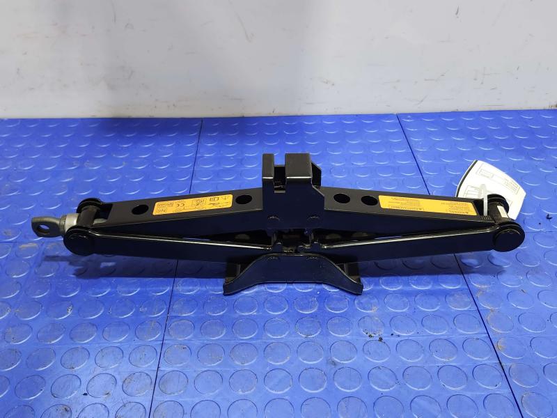 2015 Nissan Murano Jack Assembly