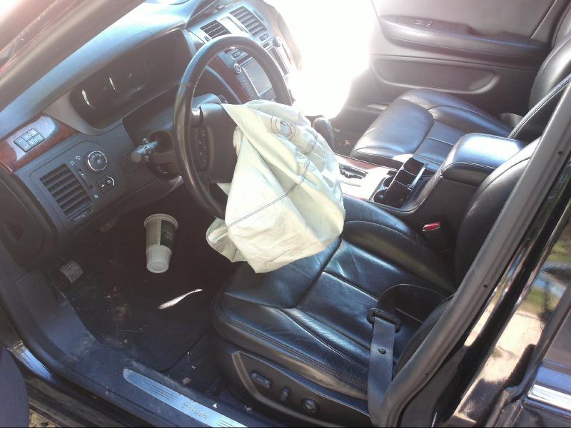 2007 Cadillac DTS Info-Gps-Tv Screen
