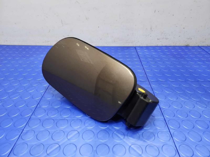 2011-2017 Volkswagen Touareg Fuel Fill Door Gas Flap Brown H8Z OEM 7P6809909A