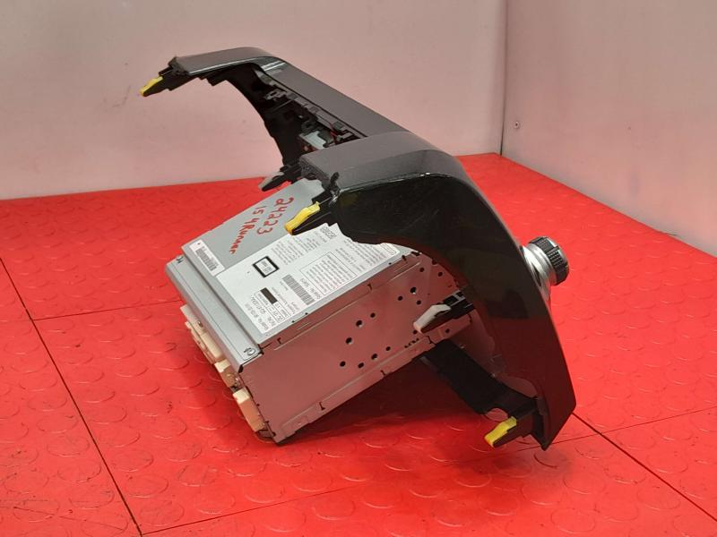 2014-2015 Toyota 4Runner Radio Receiver Display Screen Assembly 57080 OEM 86100-35191