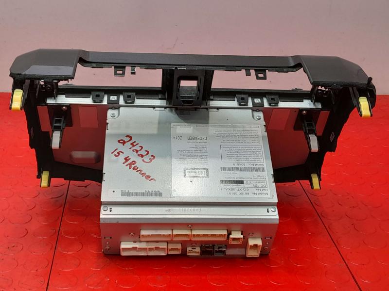 2014-2015 Toyota 4Runner Radio Receiver Display Screen Assembly 57080 OEM 86100-35191