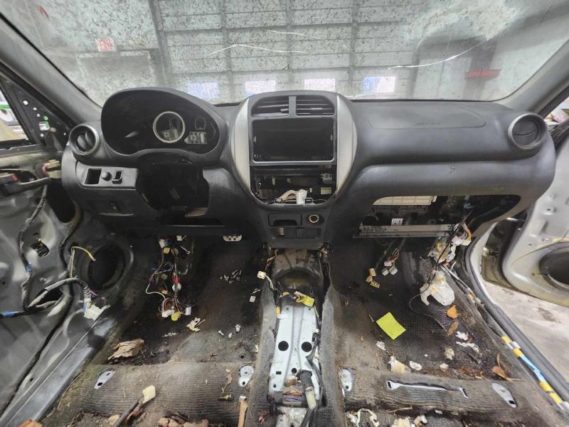 2004-2005 Toyota RAV4 Dashboard Panel Dash Pad Black Genuine OEM 5531142100B0