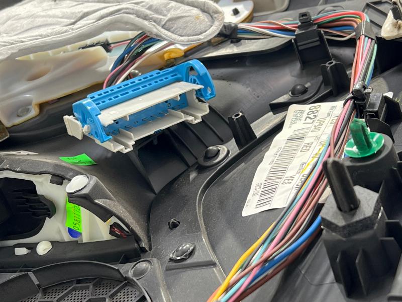 2010 GMC Terrain Front Door Trim Panel