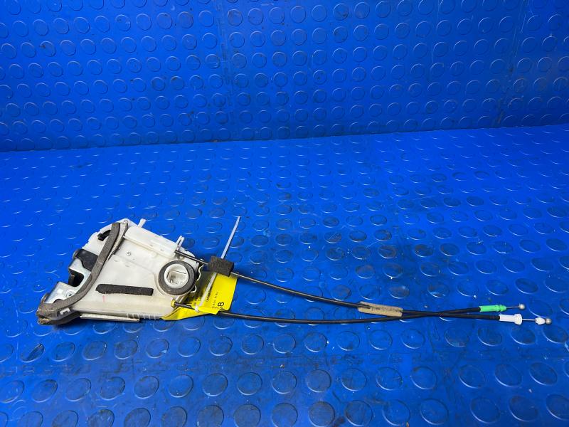 2010 Toyota Prius Rear Door Latch