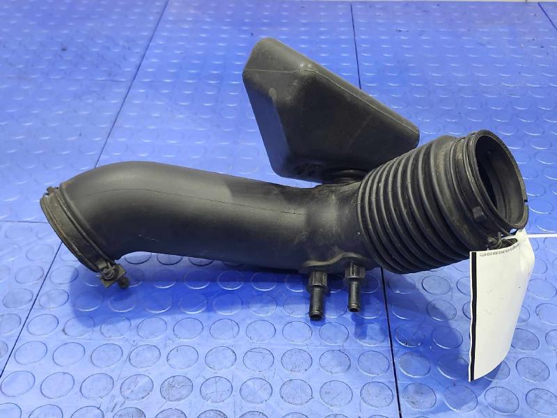 2010-2013 Kia Forte 2.0L 2.4L Engine Air Intake Duct Genuine OEM 281301M550