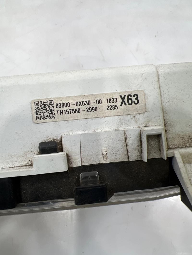 2013 Toyota Camry Speedometer