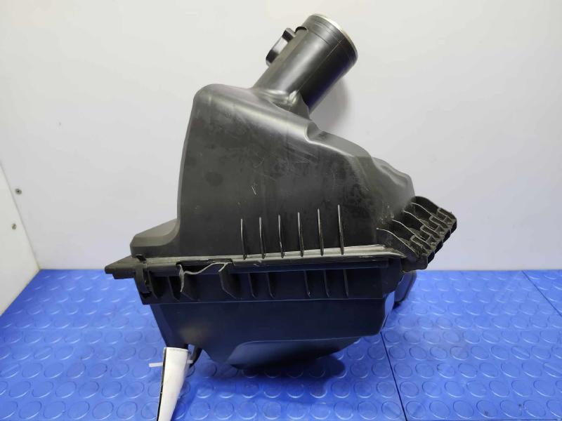 2016 BMW 528I Air Cleaner