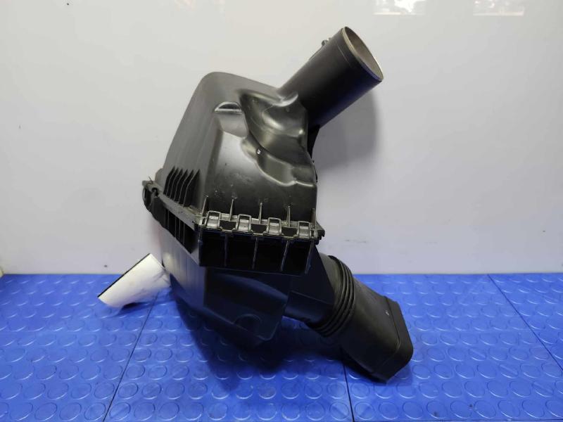 2016 BMW 528I Air Cleaner