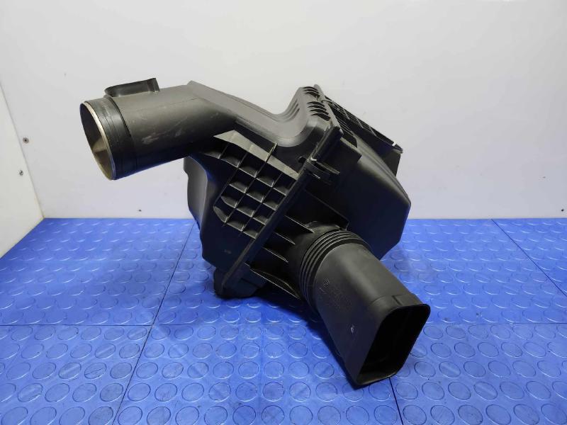 2016 BMW 528I Air Cleaner